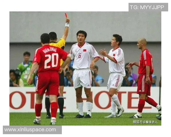 赛后复盘深圳足球队与重庆足球队速度对抗的精彩瞬间与战术分析